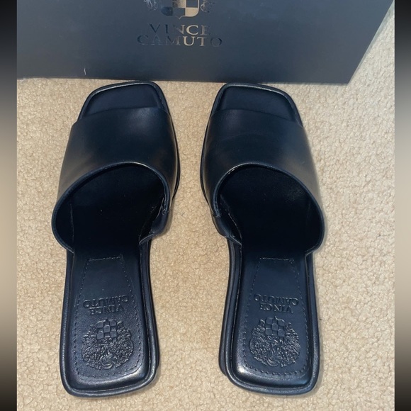 Vince Camuto Womens Sandals - Picture 5 of 6